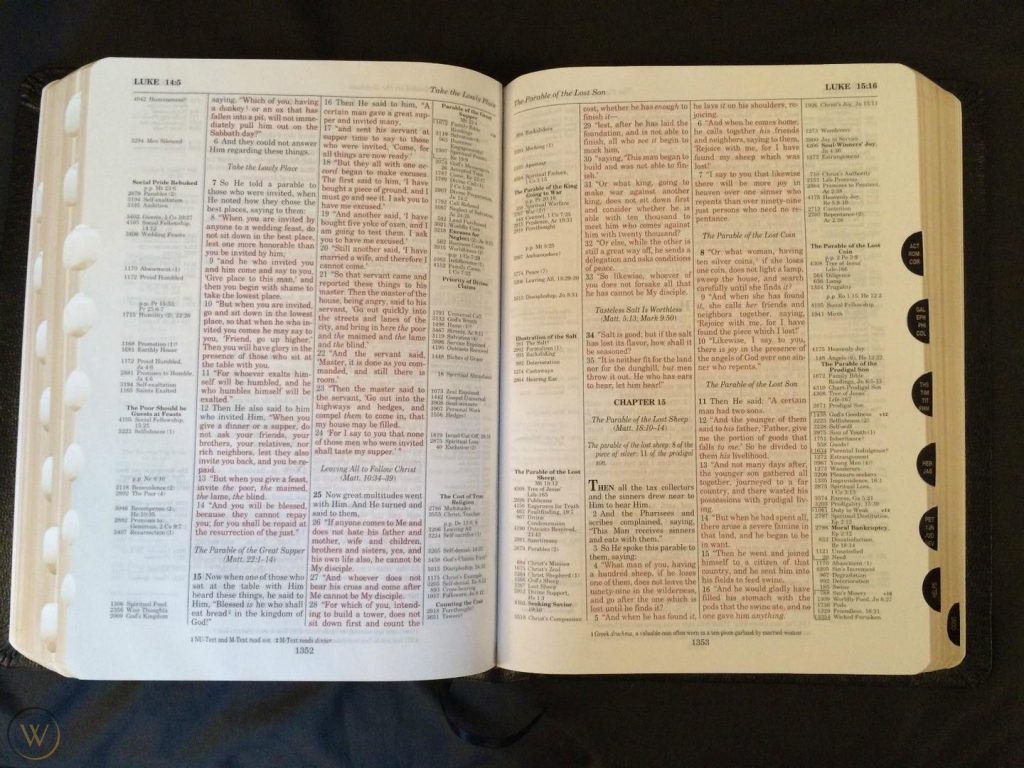 Thompson Chain Ref Bible NKJV Black CLC Book House